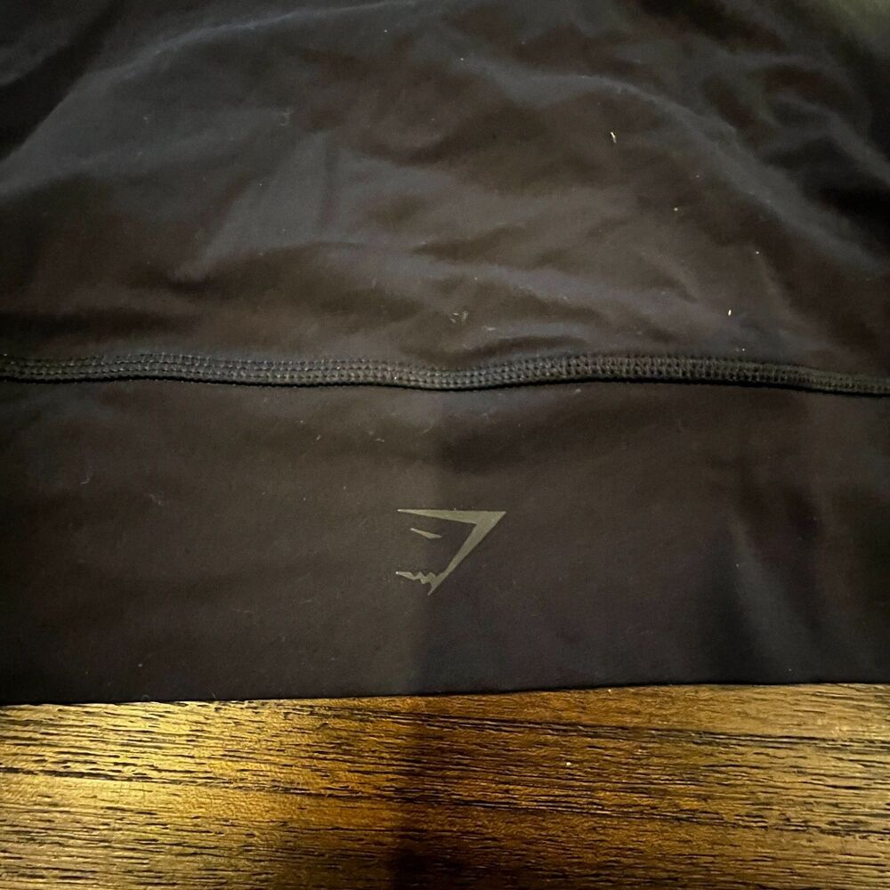 Gymshark Black Crossover Crop Top Activewear Women's Size small long sleeve - Picture 7 of 11